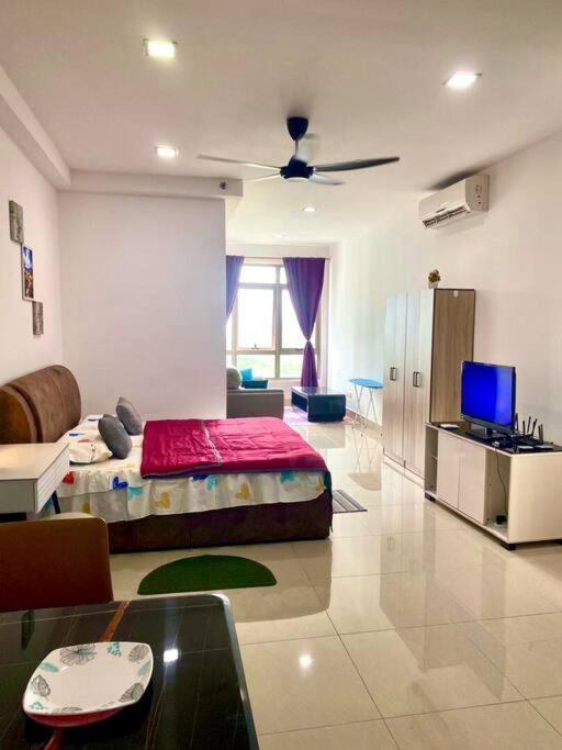 Apartment Cozy Shaftsbury High Floor King Bed Free Parkin Wifi And Netflix 1311 Cyberjaya
